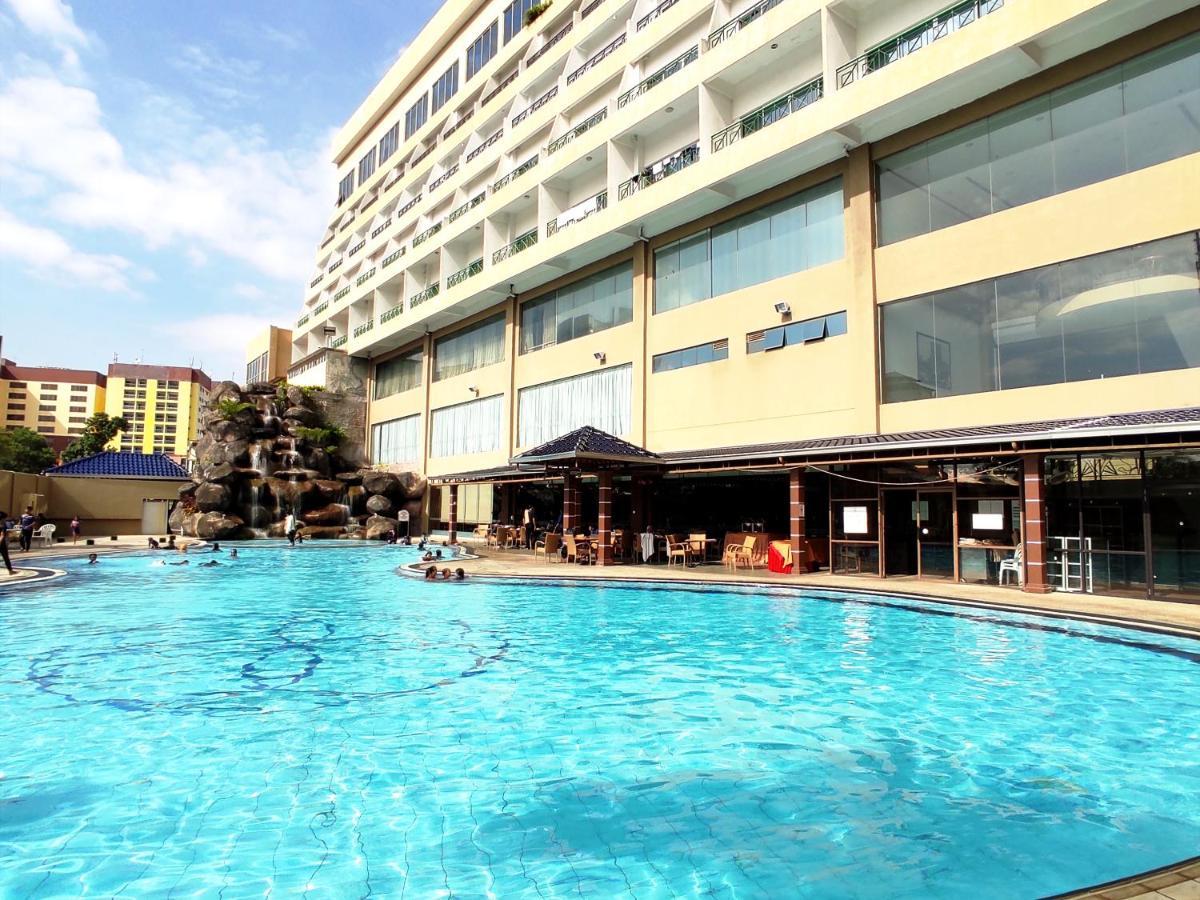 Grand Darul Makmur Hotel Kuantan Dış mekan fotoğraf