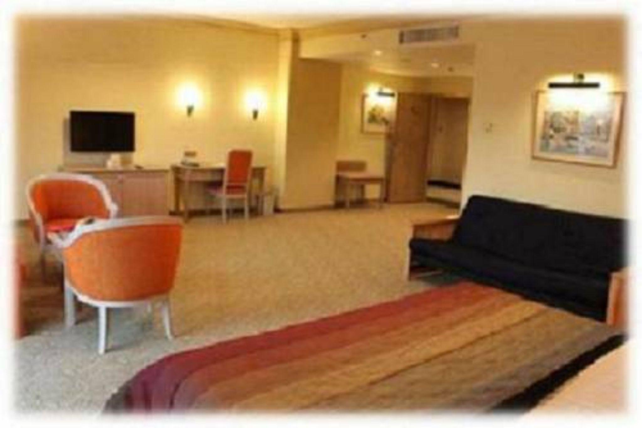 Grand Darul Makmur Hotel Kuantan Dış mekan fotoğraf