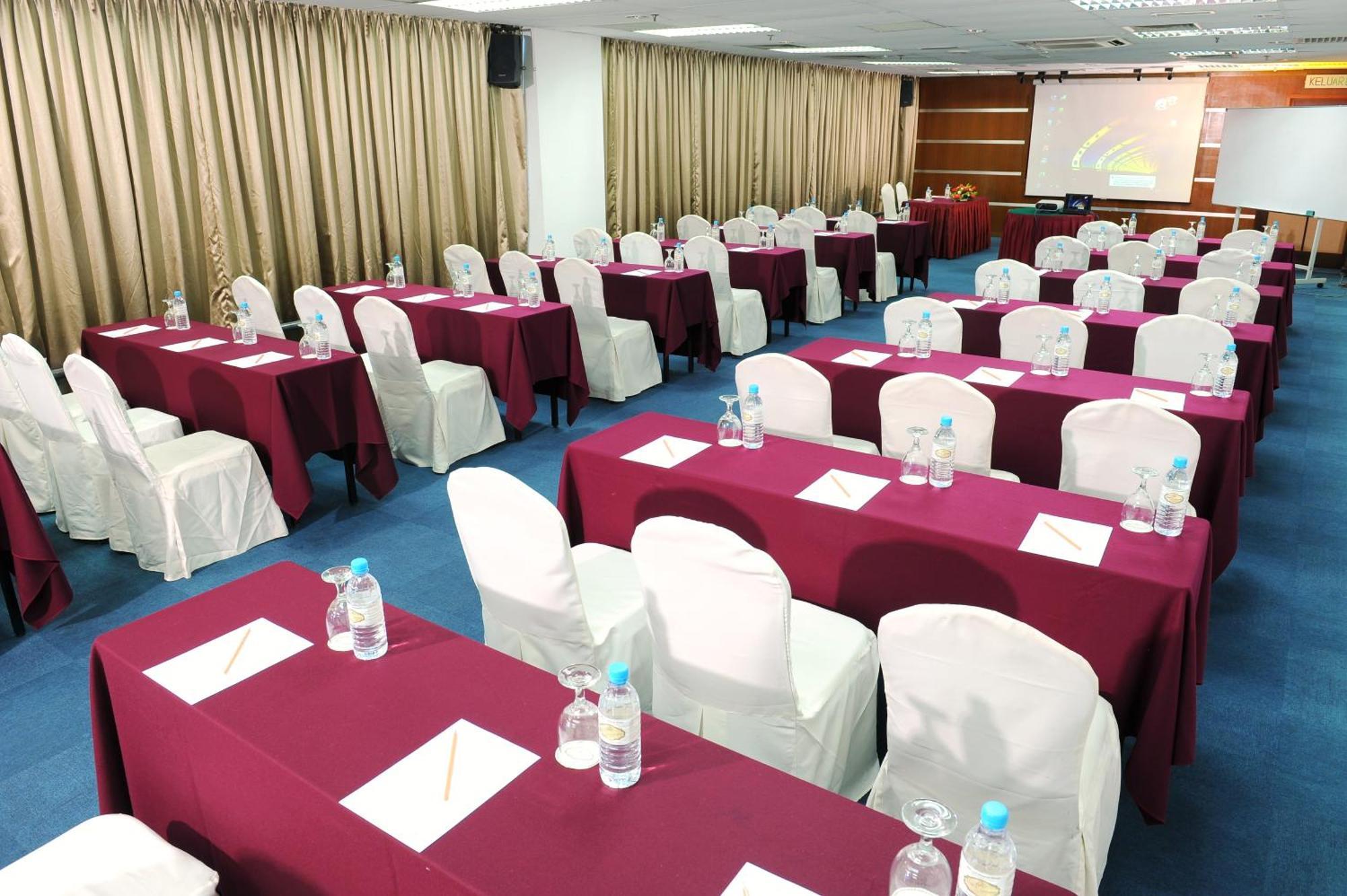 Grand Darul Makmur Hotel Kuantan Dış mekan fotoğraf