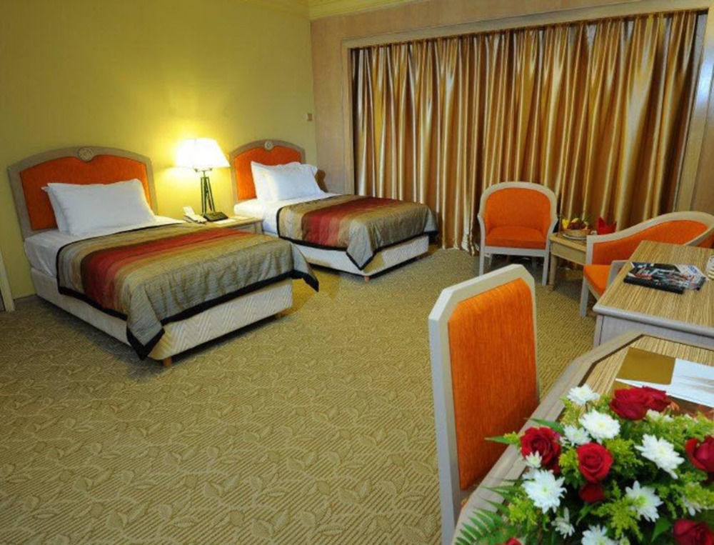 Grand Darul Makmur Hotel Kuantan Dış mekan fotoğraf