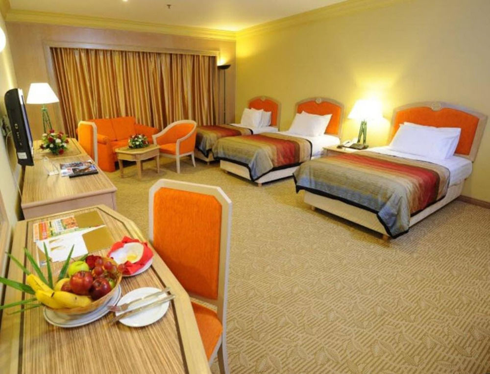 Grand Darul Makmur Hotel Kuantan Dış mekan fotoğraf